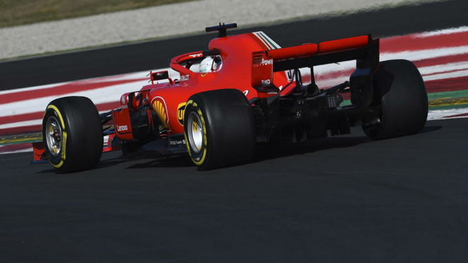 Vettel fue el mejor del primer día en Barcelona