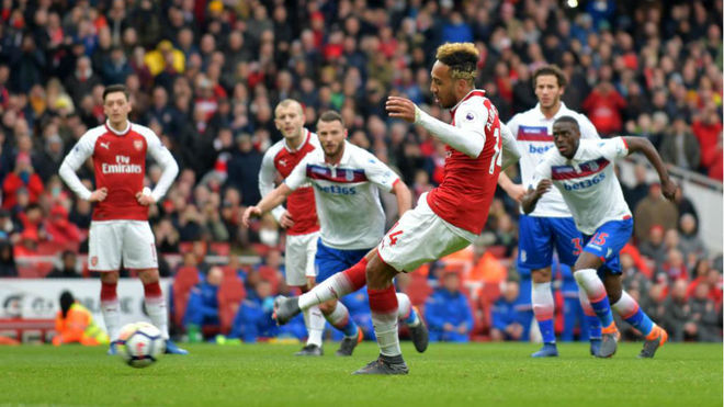 Arsenal vs Stoke City, Liga Premier de Inglaterra — En vivo