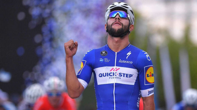 Fernando Gaviria, etapa y liderato en California