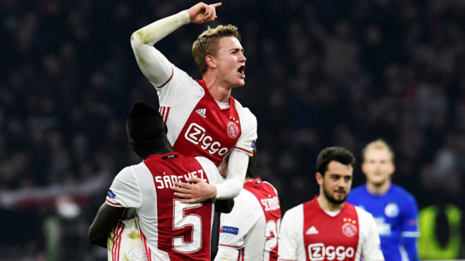 Resultado de imagen para matthijs de ligt y davinson sanchez