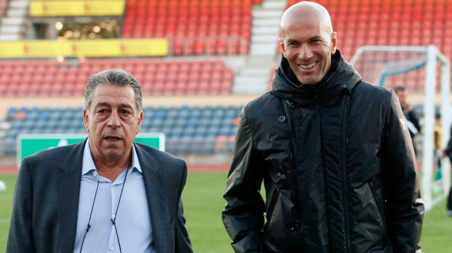 El agente de Zidane dice que no entrenará al United El agente de Zidane dice que no entrenará al United