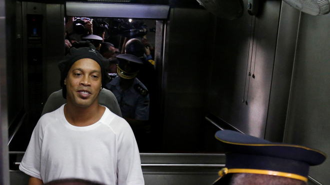 Coronavirus: Toman precauciones con Ronaldinho por el coronavirus: sometido a pruebas en Paraguay 1