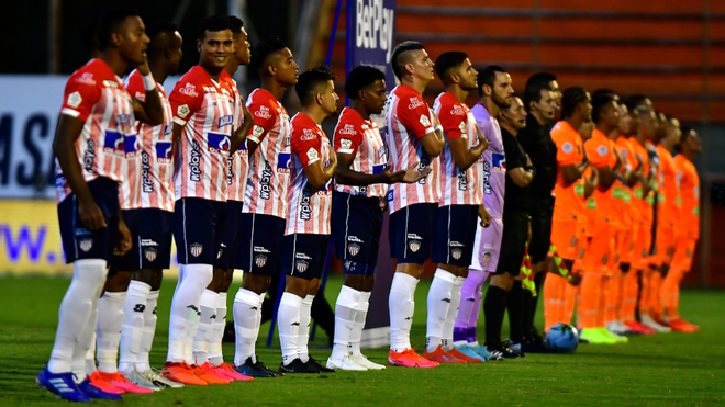 Jugadores de Junior, en el último partido liguero ante Envigado.