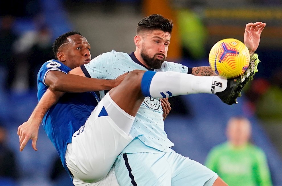La redención de Yerry Mina en el Everton 1
