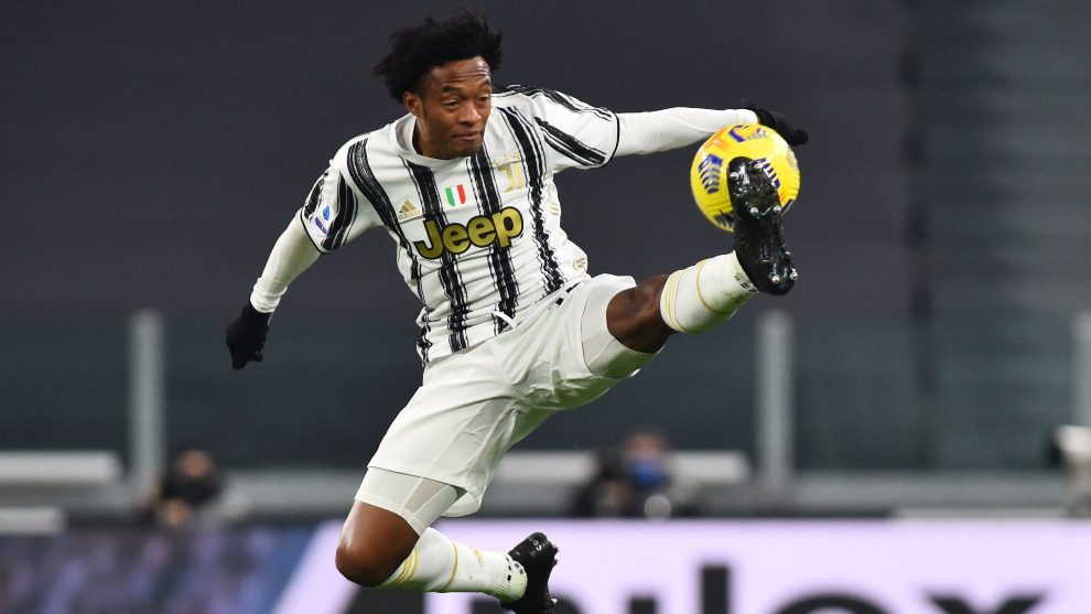 Serie A Nadie Discute A Juan Guillermo Cuadrado En Mitad Del Huracan Que Arrasa A La Juventus Marca Claro Colombia