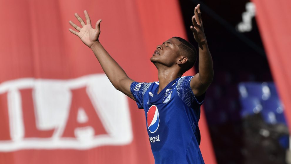 En El Punto De Mira Jovenes Millonarios