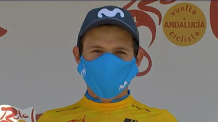 'Supermán' López en el podio de la Vuelta a Andalucía.