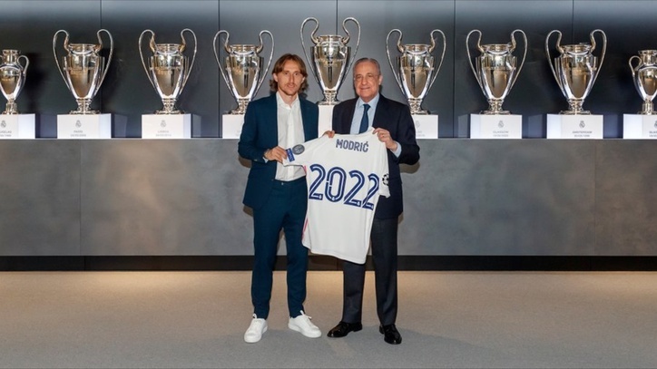Con Modric no hay problema: Florentino Pérez renueva al croata hasta 2022 2