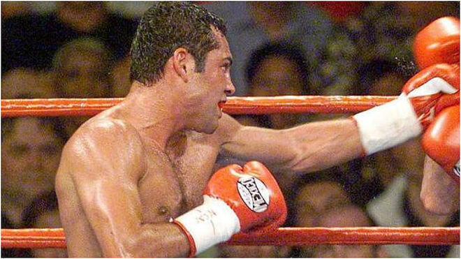 De la Hoya, during a fight