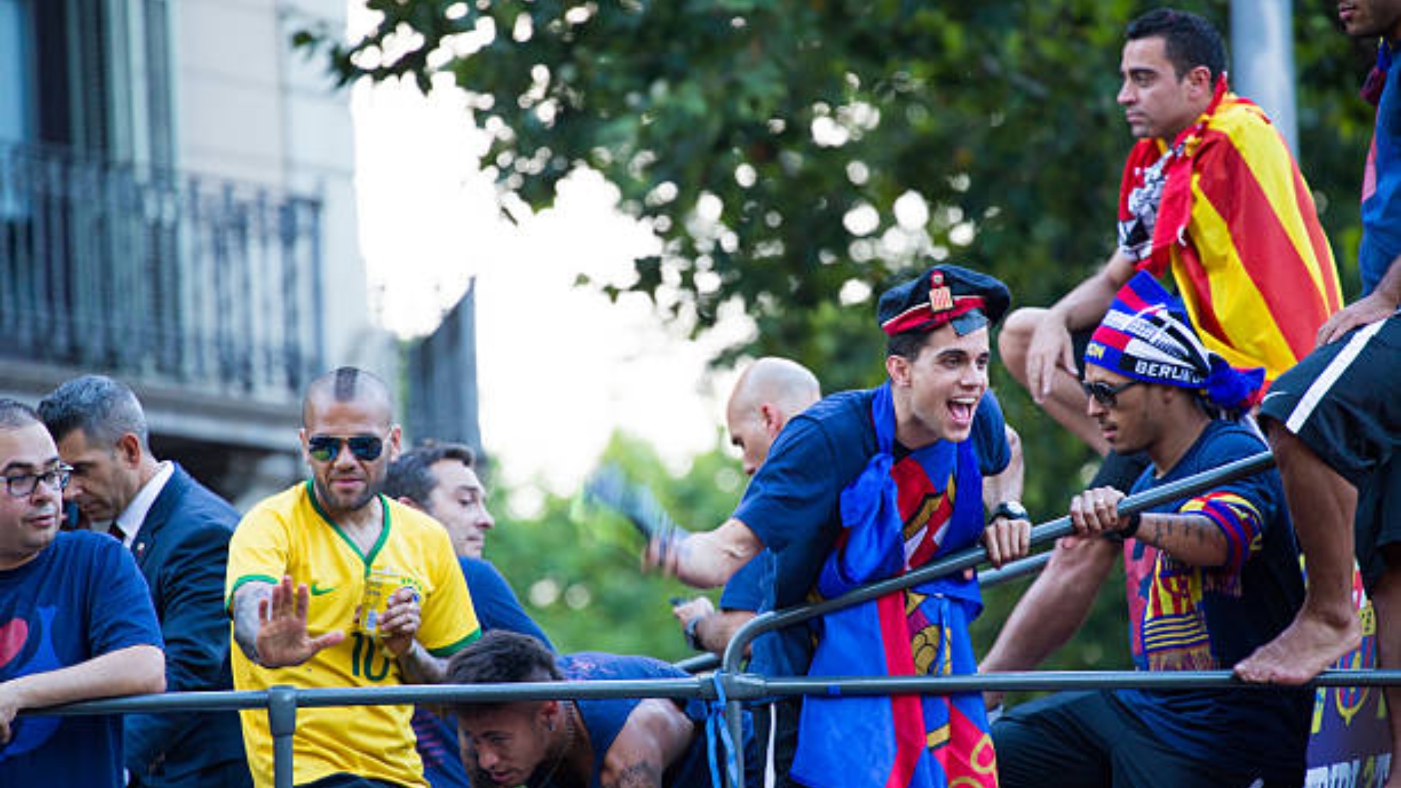 Los jugadores del Barcelona celebrando un título con el Barcelona