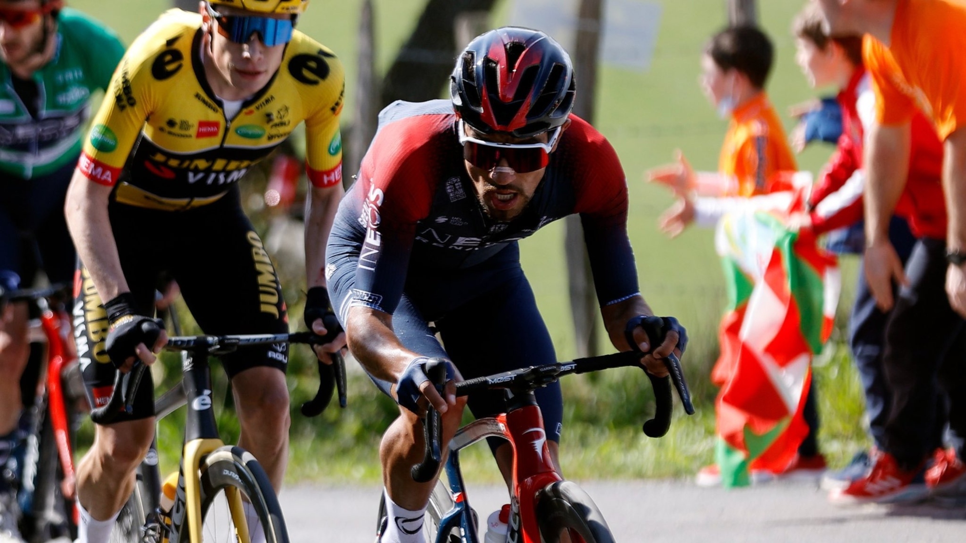 Vuelta País Vasco | Ciclismo: Daniel "Sufrí demasiado, en algunos momentos me vi perdedor" | MARCA Claro Colombia