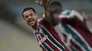 Luiz Henrique celebra su gol en la victoria de Fluminense 2-1 sobre...