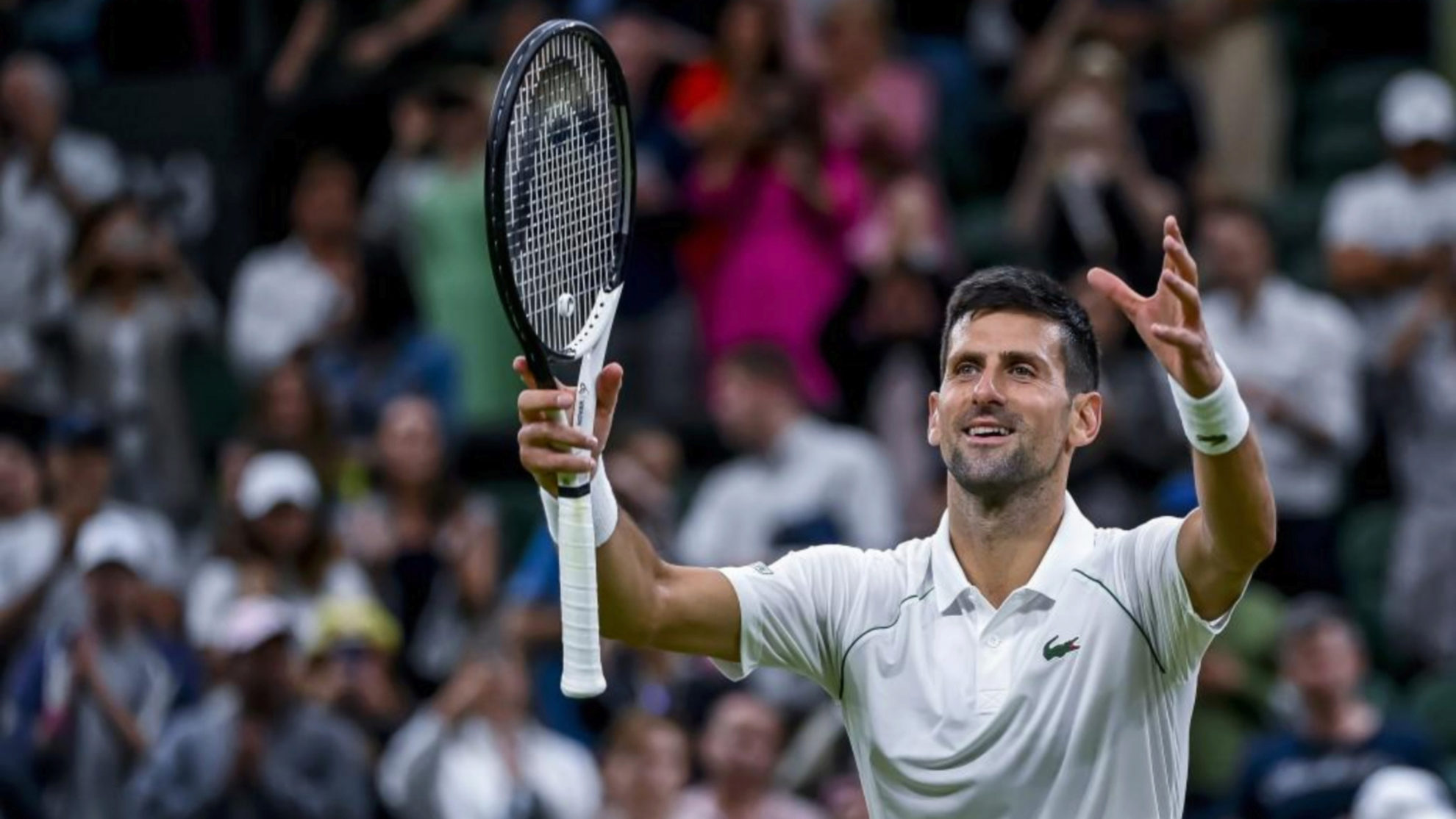 Novak Djokovic tras ganar el torneo de Wimbledon
