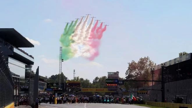 Sebastian Vettel cristicó al presidente de Italia por los aviones que...