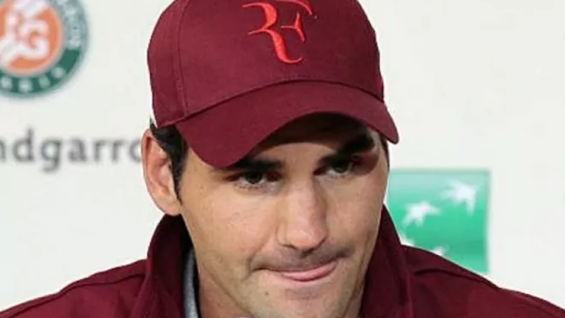 El logo de Roger Federer es uno de los más reconocidos en el mundo...