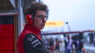 Binotto podría dejar de ser el jefe de Ferrari en las próximas...
