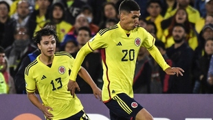 Selección Colombia en el duelo ante Ecuador.